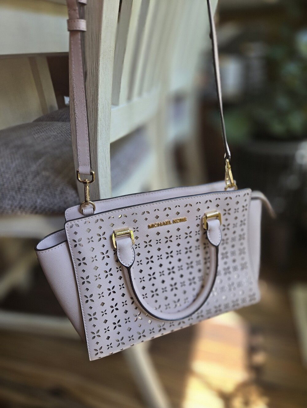 Michael Kors Blush Pink Selma Saffiano Satchel with Shoulder Strap - Picture 7 of 7
